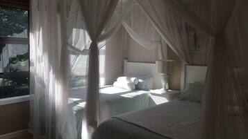 Ferienhaus, 4 Schlafzimmer, Meerblick | 4 Schlafzimmer, hochwertige Bettwaren, Bettwäsche