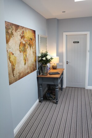 Interior - The Vine B & B (Alford)