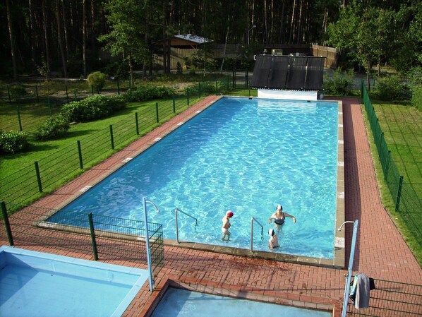 Seasonal outdoor pool