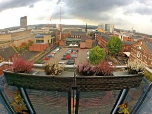 إطلالة من الشرفة