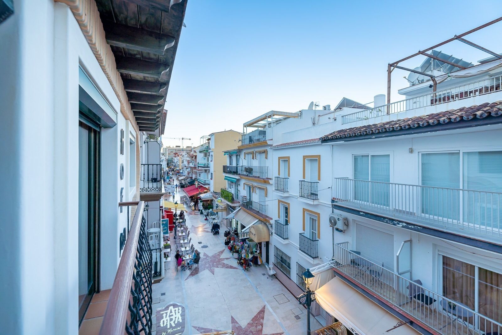 1 chambre, coffres-forts dans les chambres, bureau