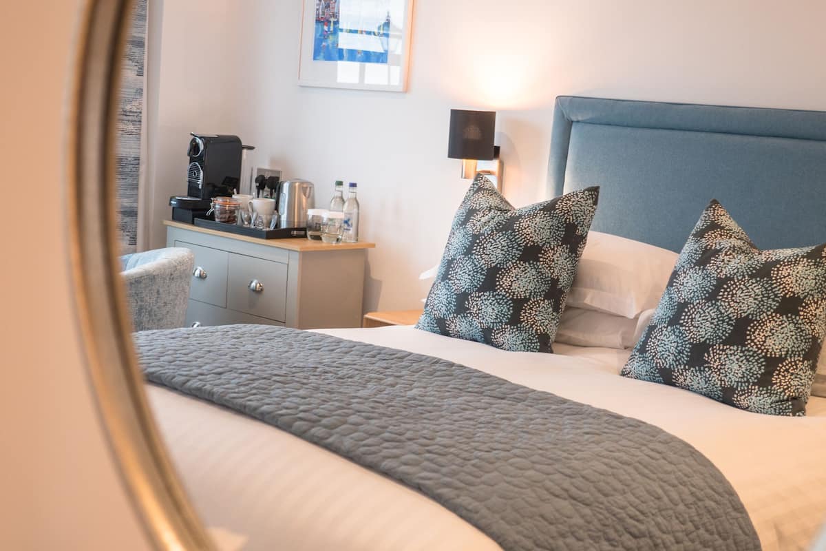 Kamar Double Superior, ensuite, pemandangan pelabuhan (Harbour view estuary room)