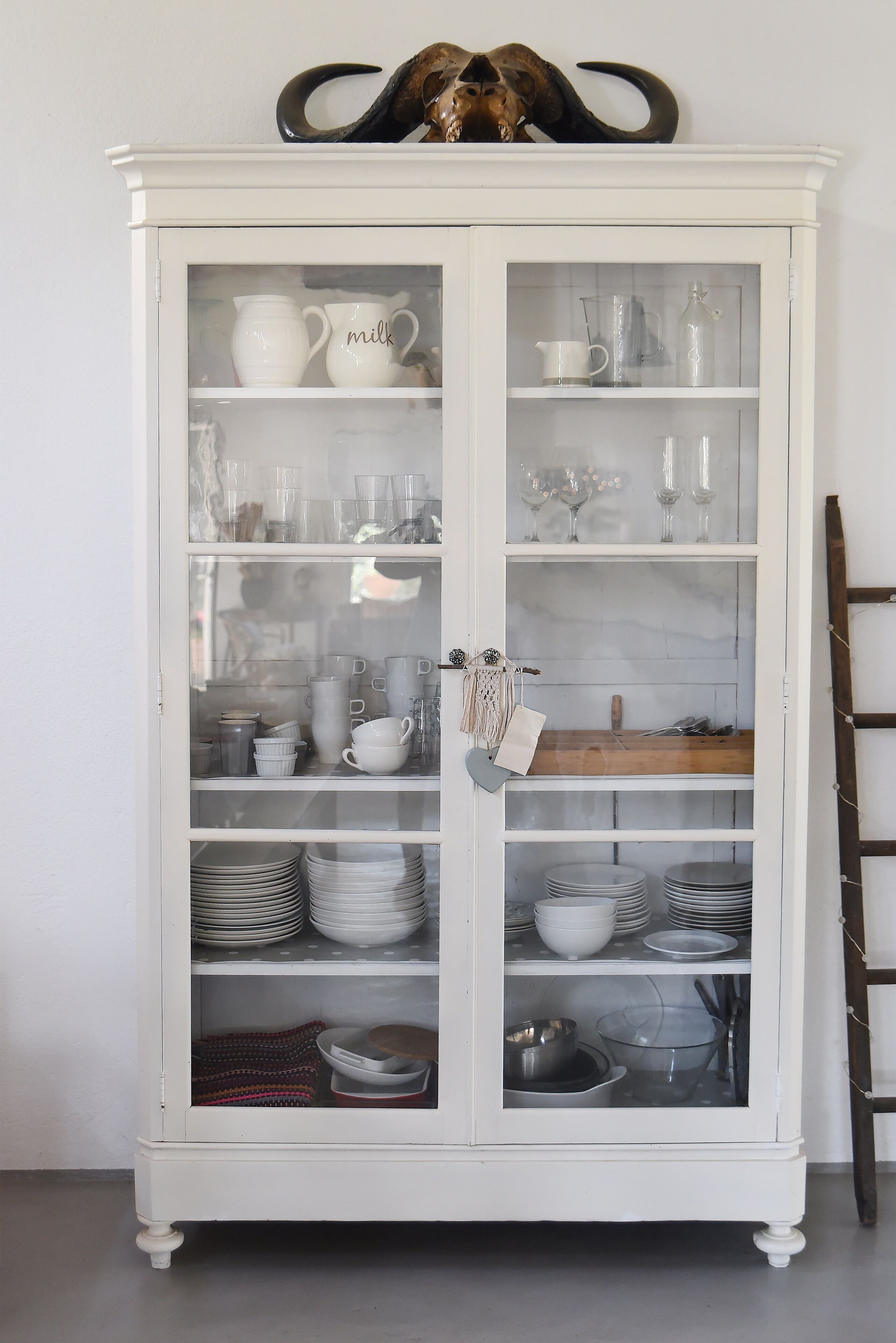 Fridge, stovetop, toaster, cookware/dishes/utensils