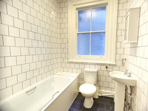 Apartment, 4 Bedrooms | Bathroom | Shower, free toiletries, hair dryer, towels - The Palace - Ocean Suite (Hastings)