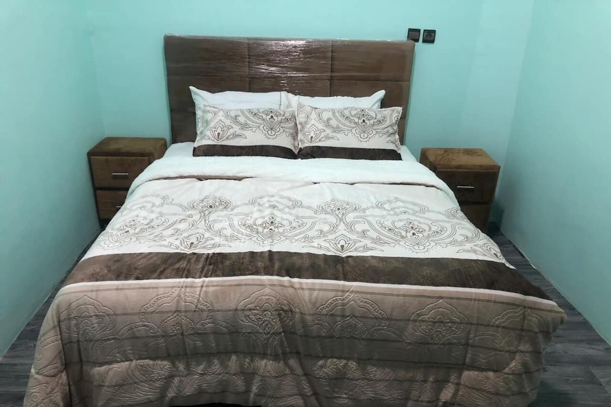 2 habitaciones, cortinas blackout y camas plegables/adicionales
