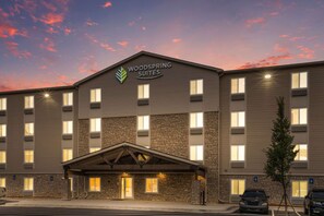 Exterior - WoodSpring Suites Atlanta McDonough (McDonough)