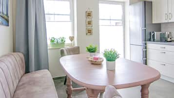 Apartment, Ground Floor | Private kitchen