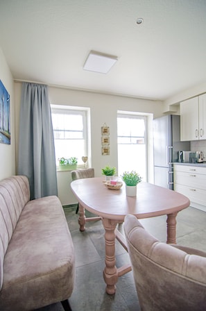 Apartment, Erdgeschoss | Eigene Küche