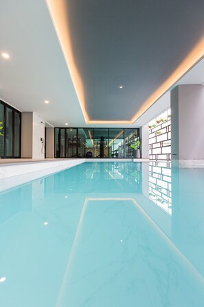 Indoor pool - 56 Hotel Sukhumvit (Bangkok)