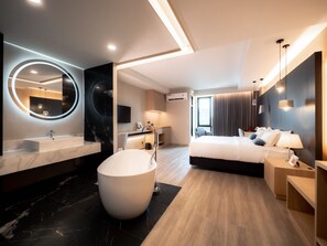 King Suites