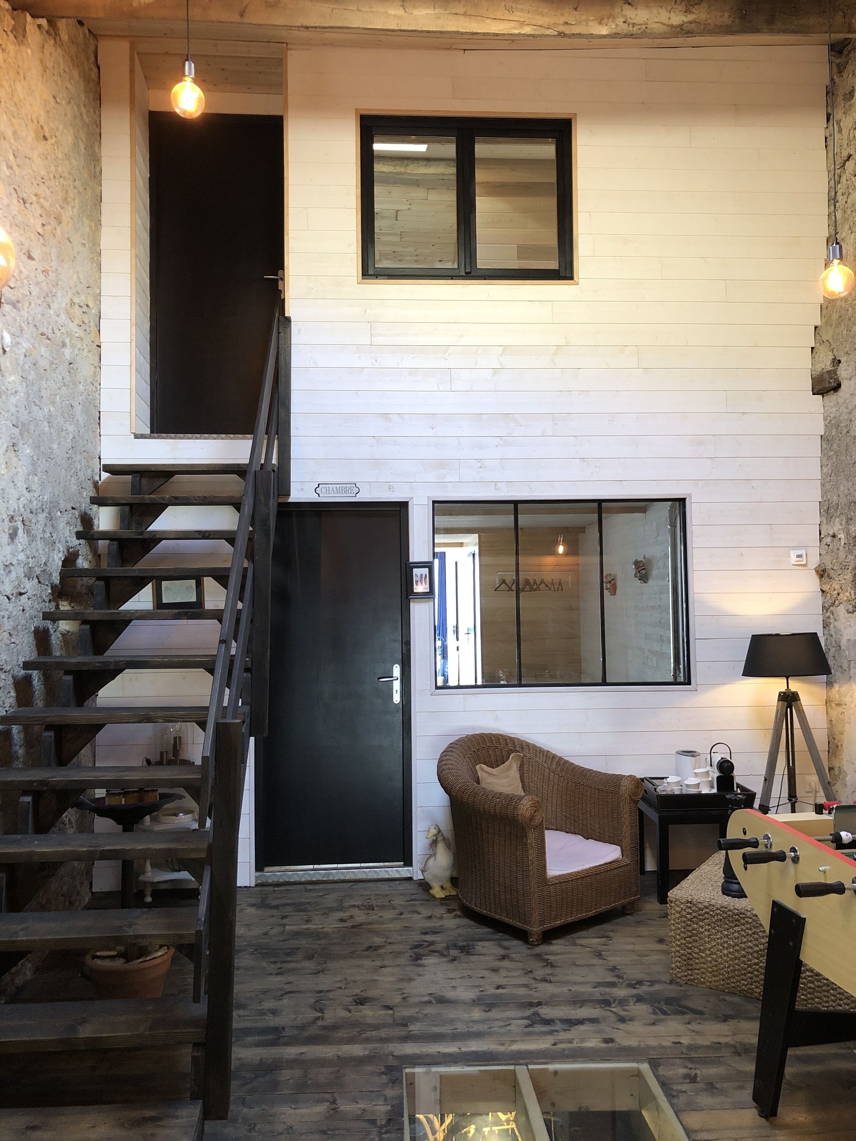 Télévision à écran plat