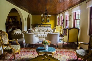 Sittområde i lobbyn