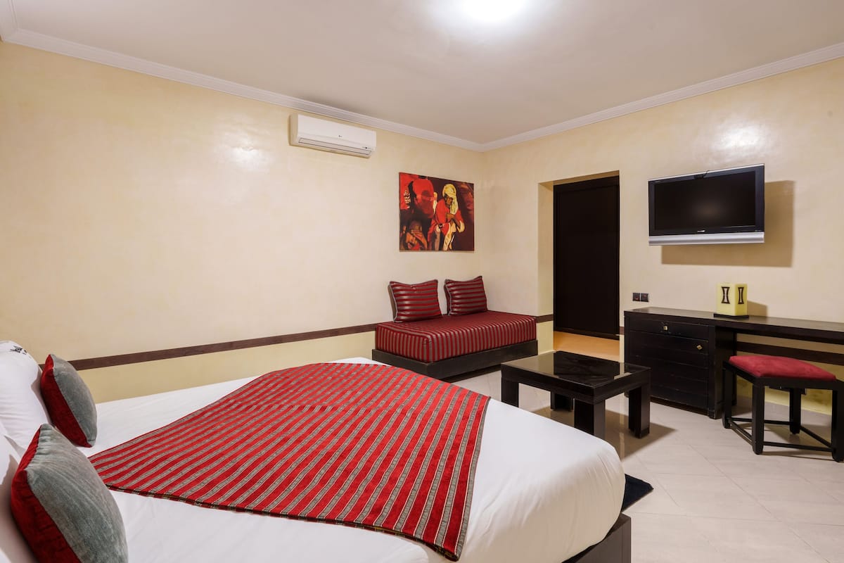 Premium bedding, minibar, in-room safe, individually decorated