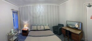 Hypo-allergenic bedding, free WiFi - Dunrigh Guest House (Oban)