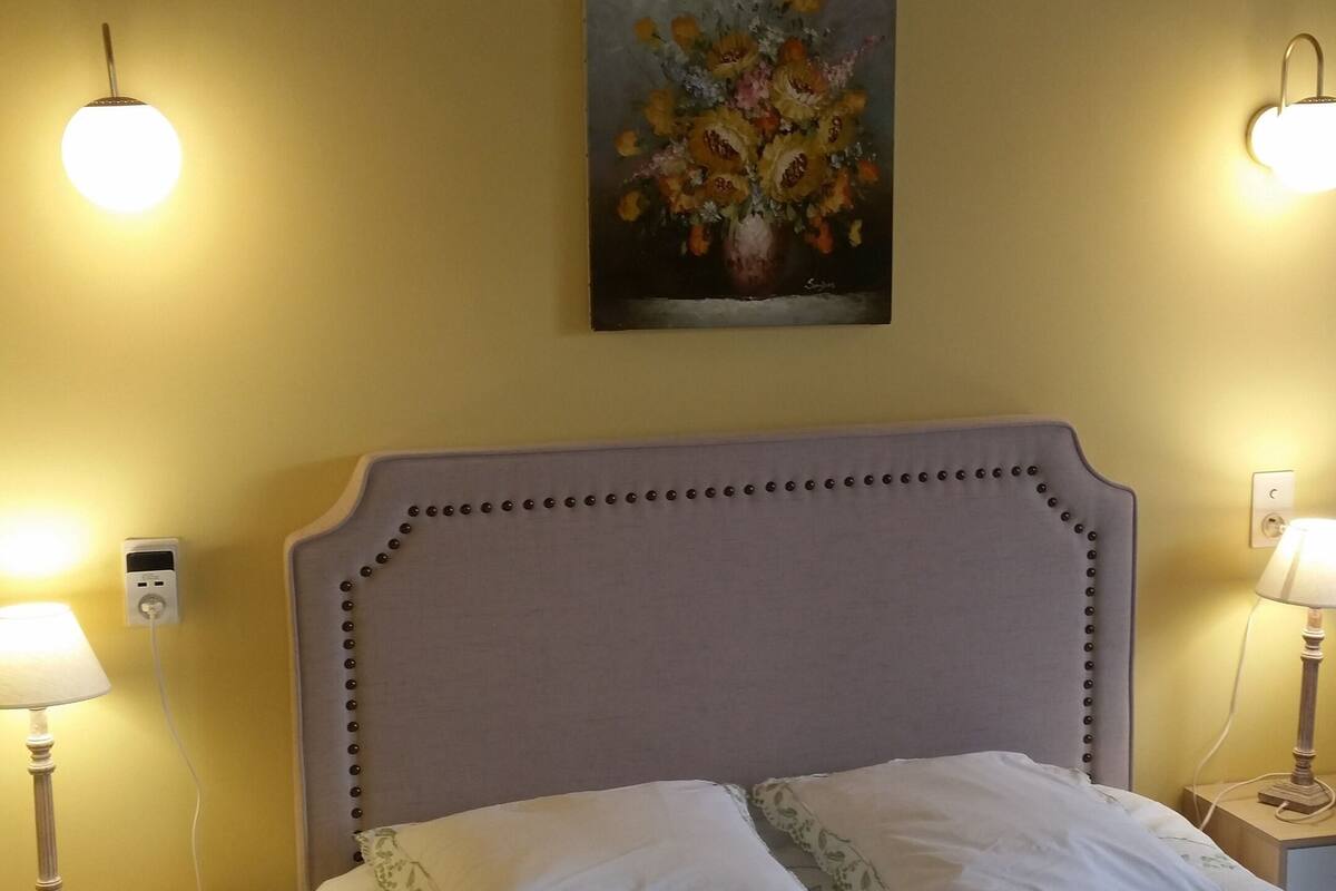 Double Room, 1 Double Bed, Refrigerator, Garden View | Premium bedding, minibar, individually decorated, individually furnished
