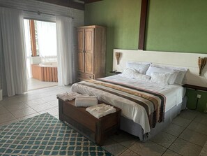 Fullness | Frigobar, roupa de cama