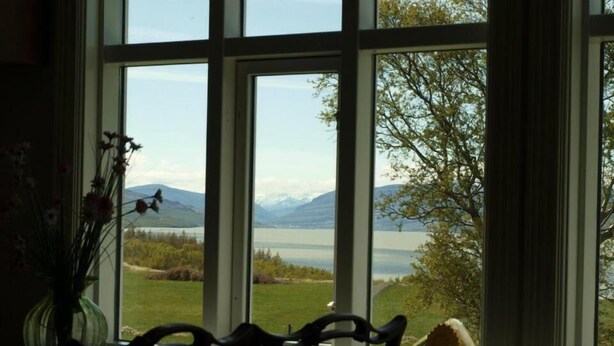 Leilighet, 2 soverom (Loft) | Utsikt mot innsjø