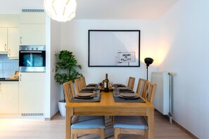 Family Apartment | In-room dining - Jette Duplex Expo (Brussels)