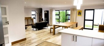 Explorer Backpackers