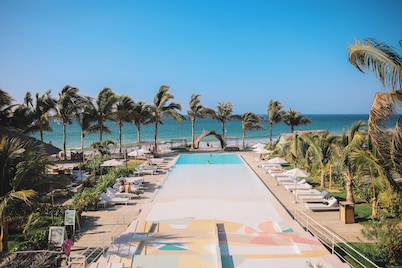 qema Mancora