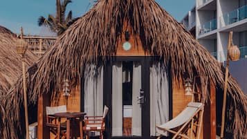 Tipi Suite | 1 bedroom, blackout drapes, free WiFi, bed sheets