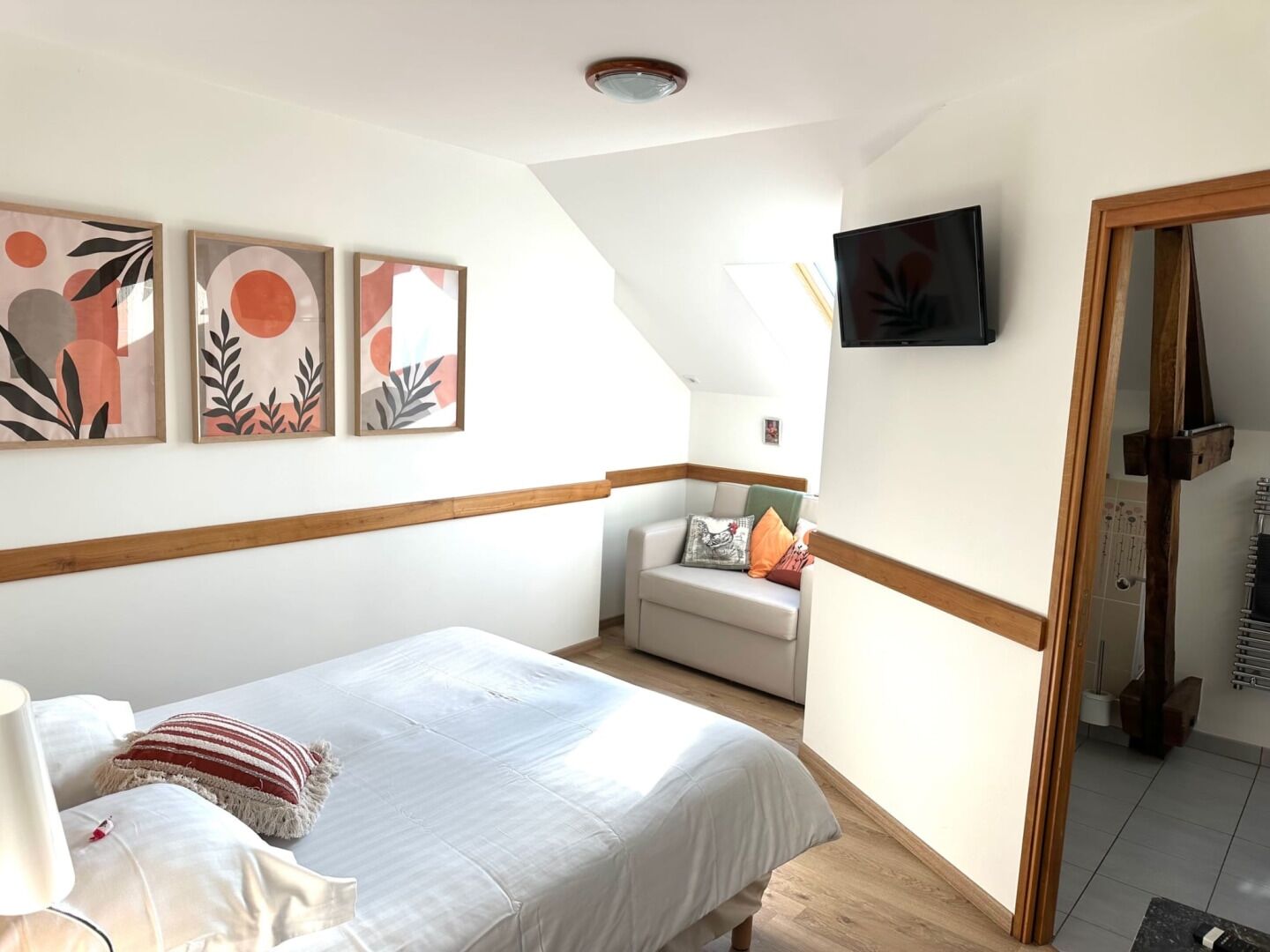 Kamar Double Standar, pemandangan kebun | Setrika/meja setrika dan Wi-Fi gratis