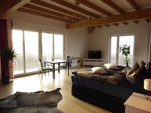 Suite, 2 Bedrooms, Resort View | Iron/ironing board, cots/infant beds, free WiFi - Pension Fahnermuehle (Gierstädt)