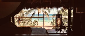 Egyptian cotton sheets, premium bedding, down duvets, pillow-top beds - Libelula Tulum Beachfront Hotel (Tulum)