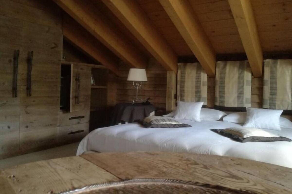Suite junior | Minibar, escritorio, camas extra y wifi gratis