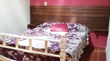 Basic Apartment, Multiple Bedrooms, Accessible, Smoking | Free WiFi