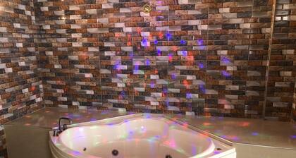 Hotel El Monarca Suite