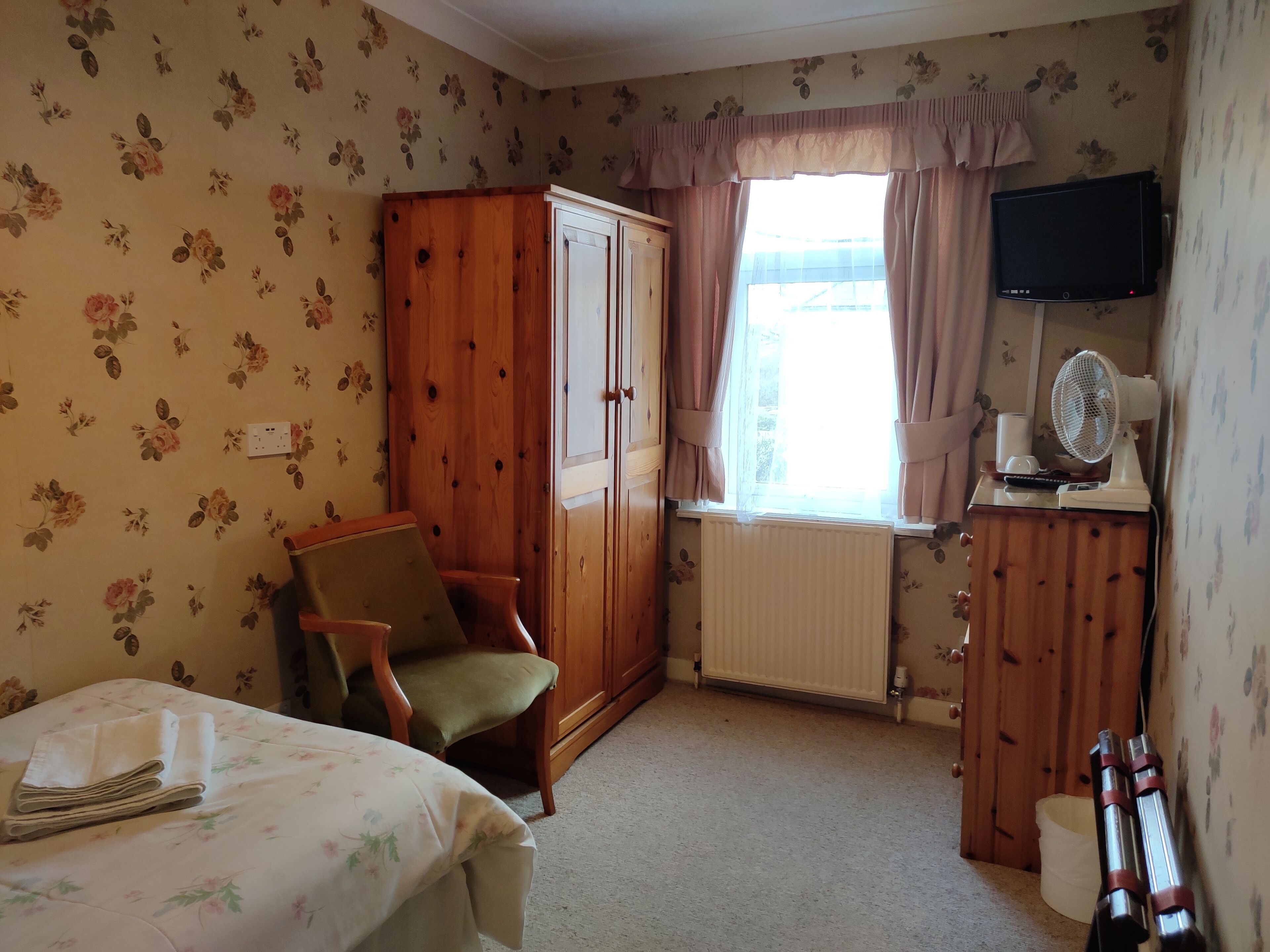 standard single room | individually decorated, individually furnished, soundproofing