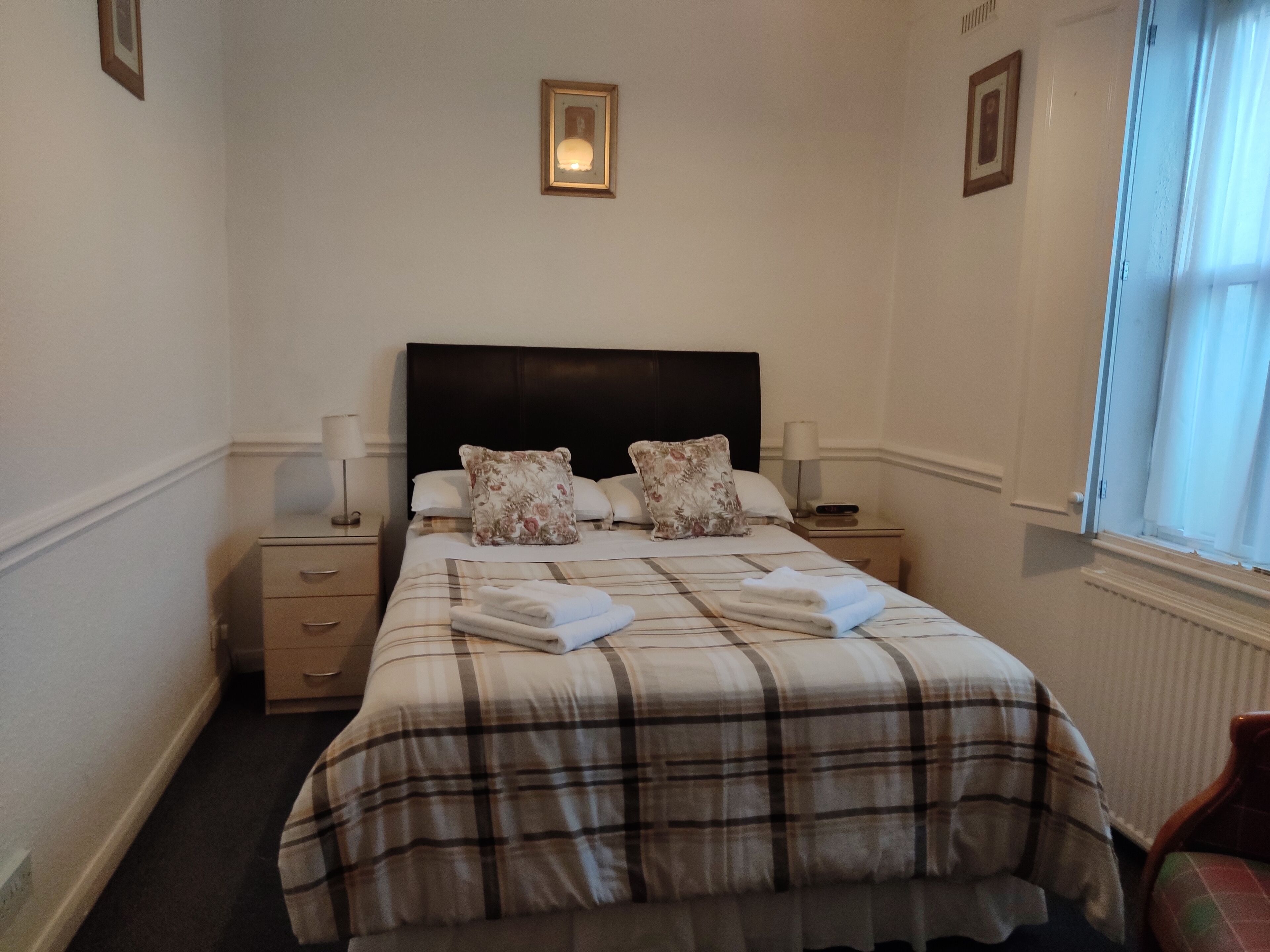standard double room | individually decorated, individually furnished, soundproofing
