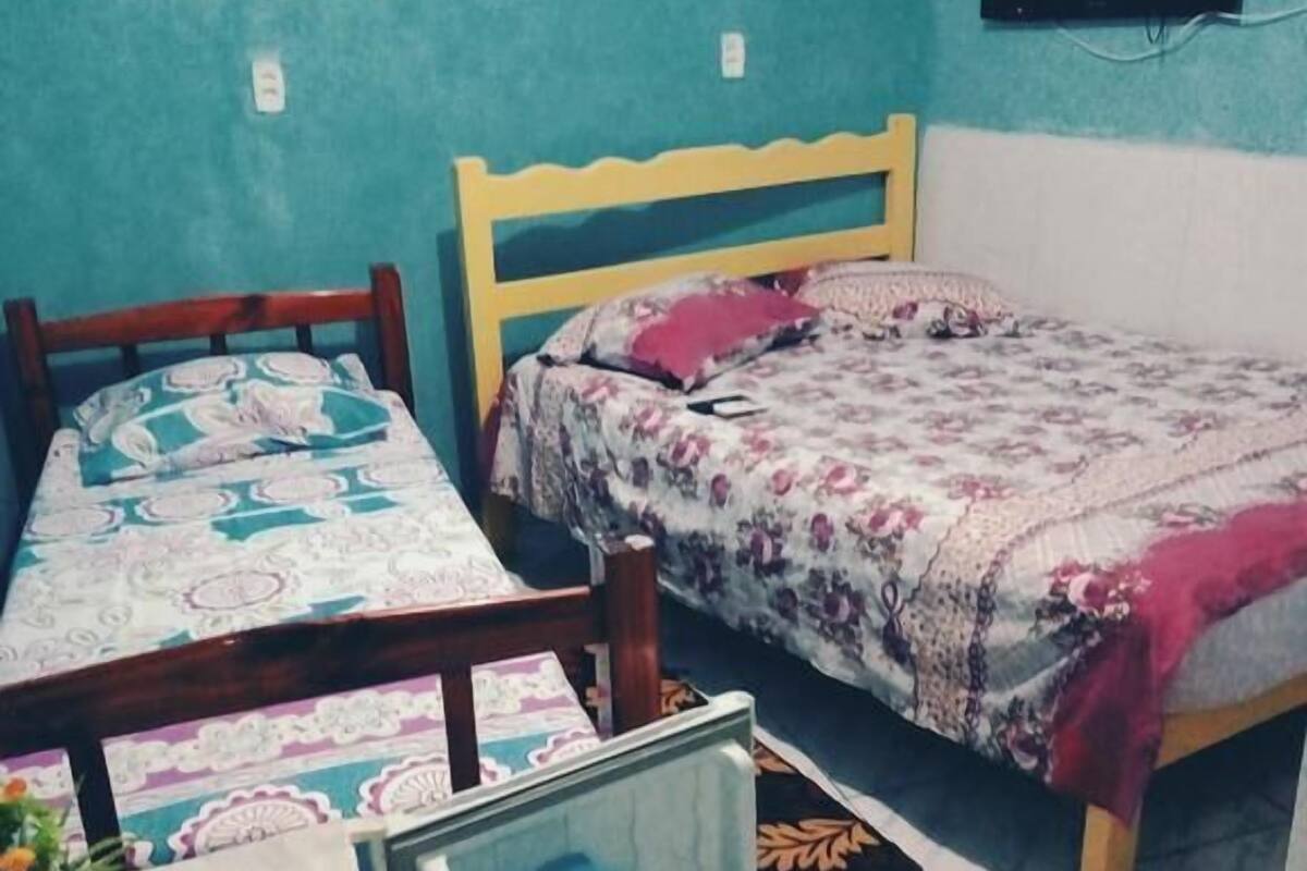 Minibar, iron/ironing board, free WiFi, bed sheets