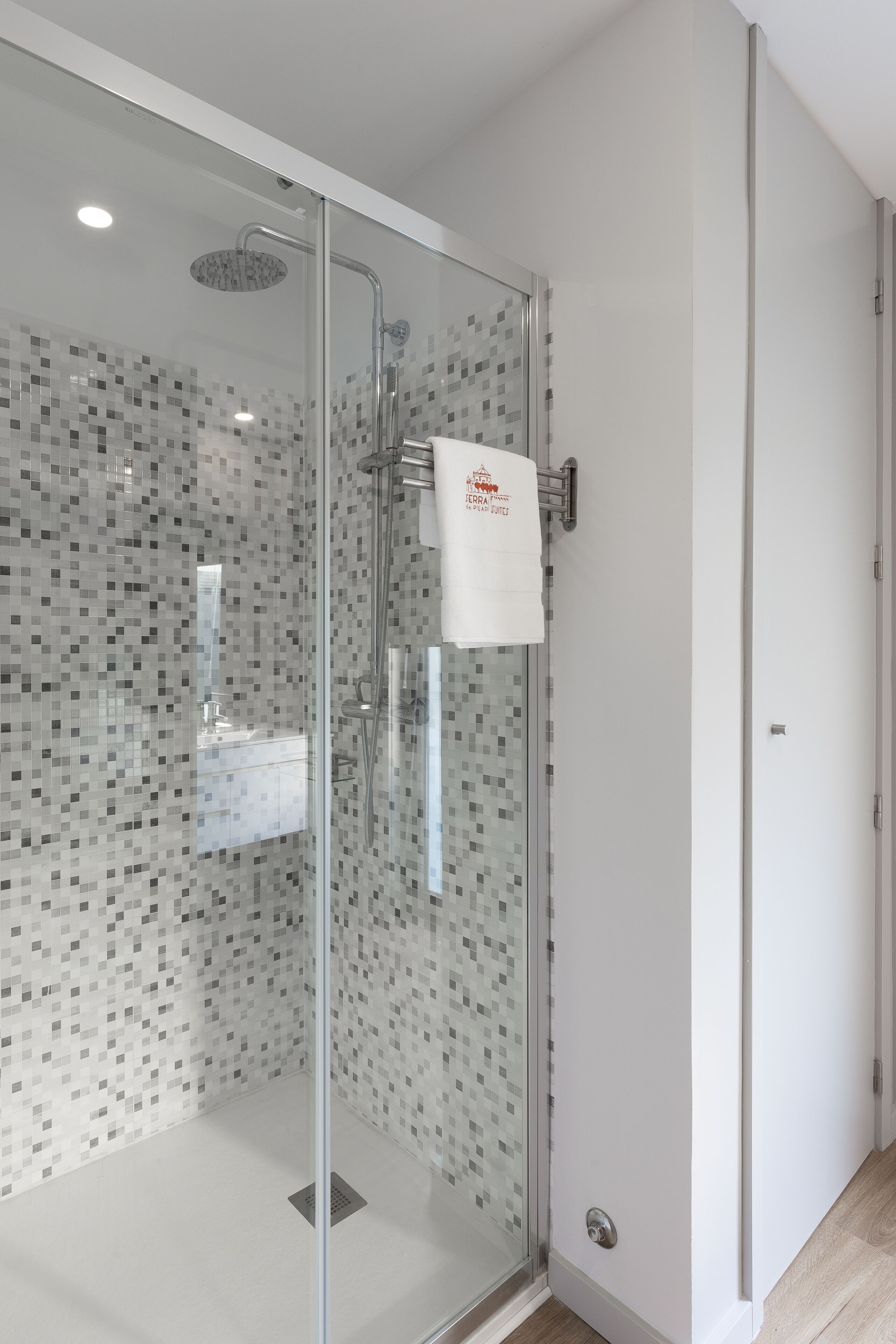 Foto - Serra do Pilar Porto Suites