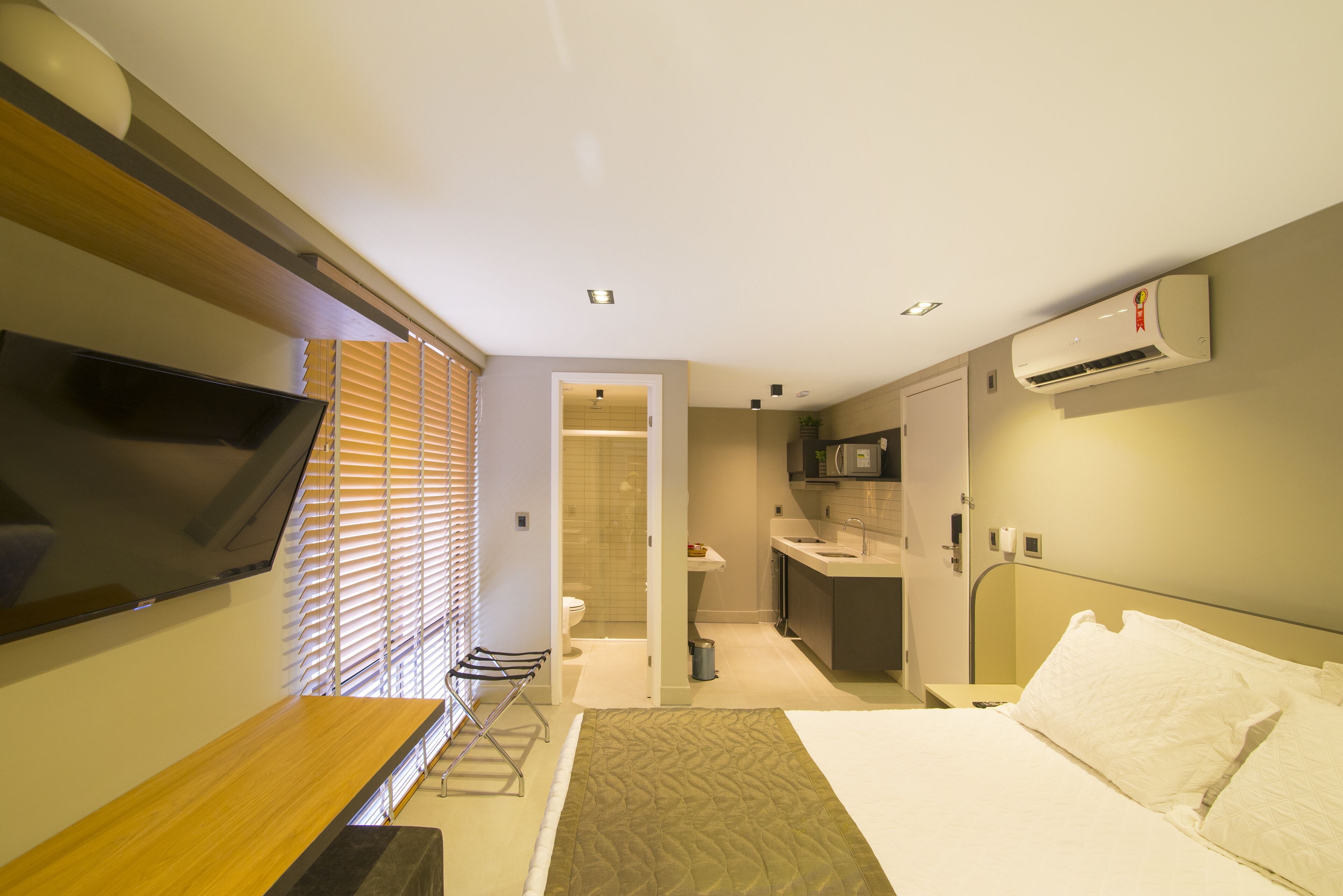standard studio | 1 bedroom, minibar, blackout curtains, soundproofing