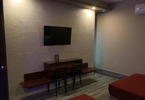 Family Double Room - Hotel Plaza Arteaga (Monterrey)