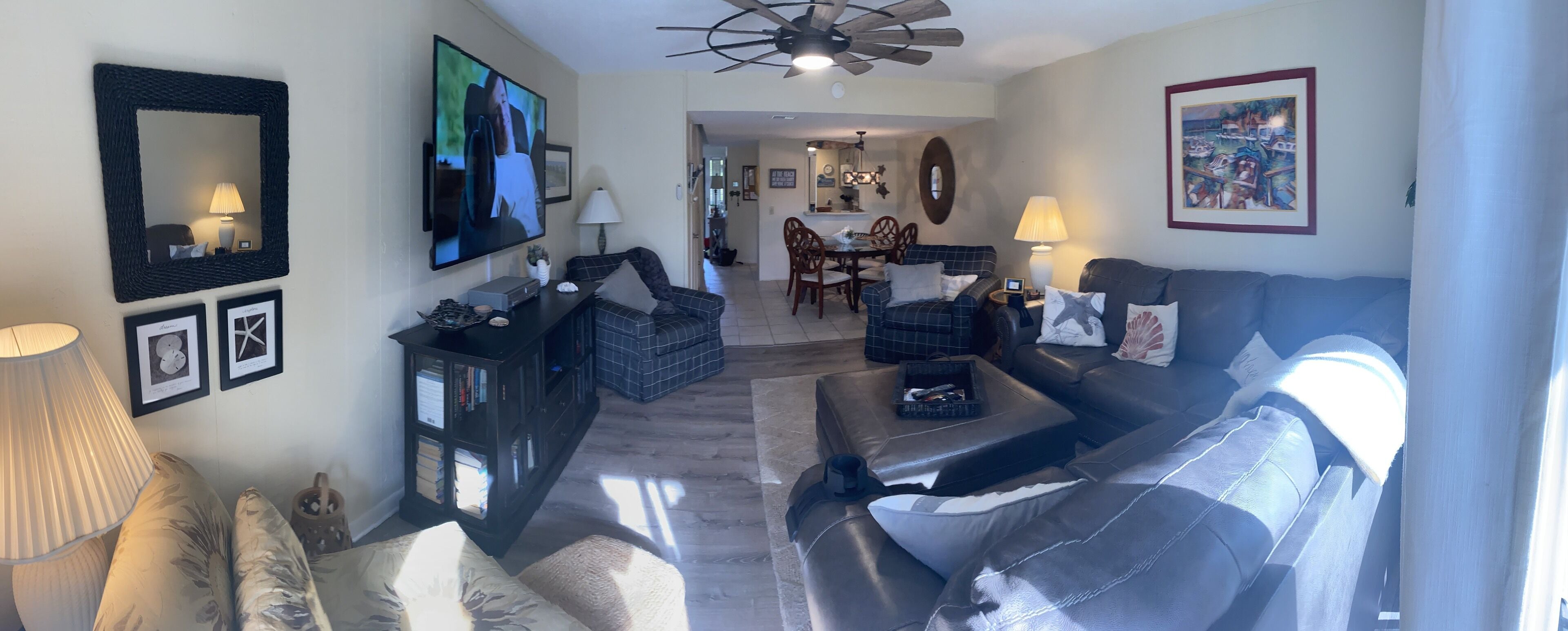 TV connectée, lecteur de DVD, livres, imprimantes