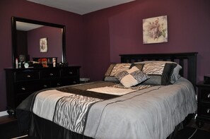 7 bedrooms, travel cot, WiFi, bed sheets - Rocky Road Chalet - Masthope (Lackawaxen)