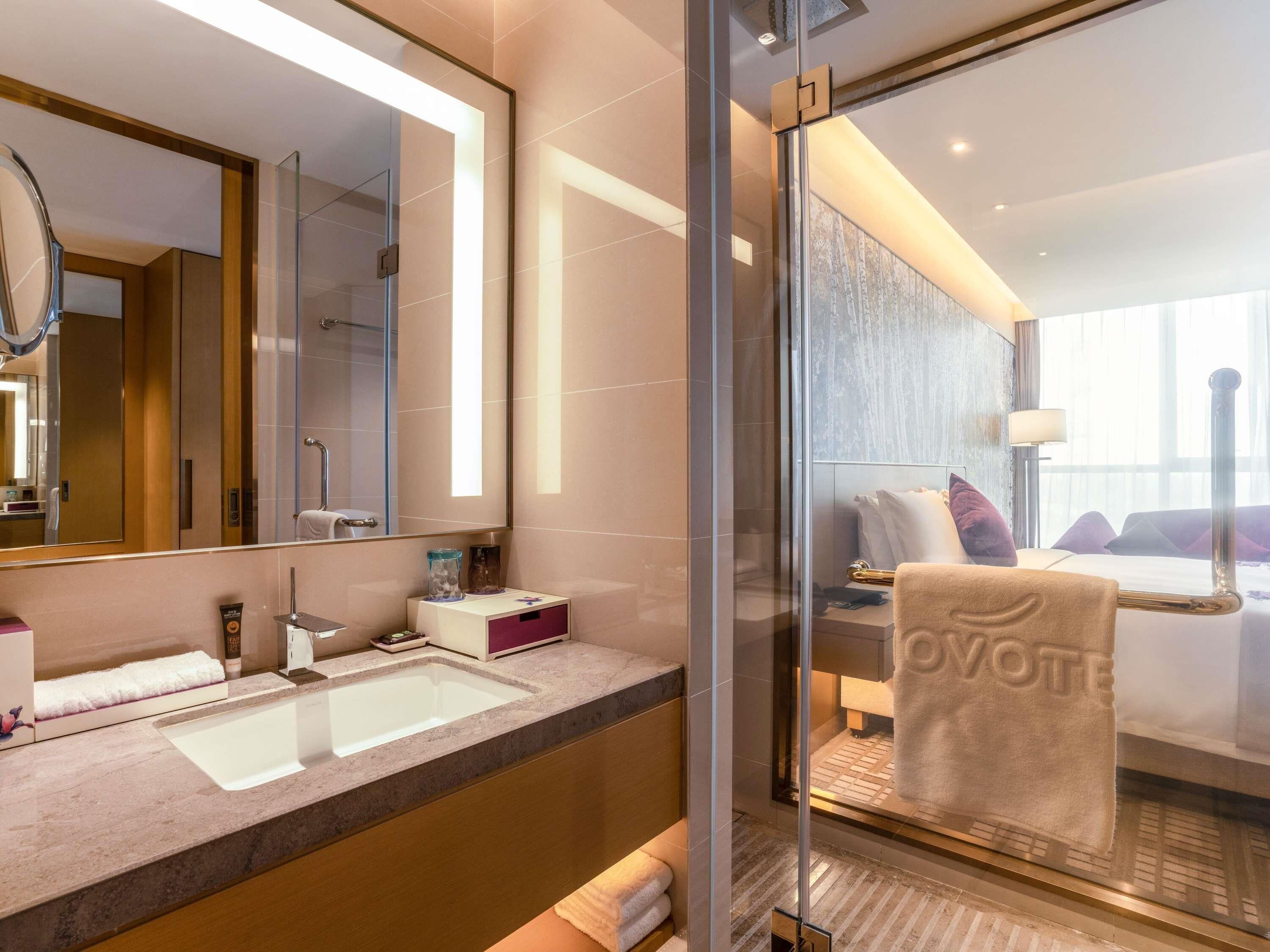 Premium bedding, down duvets, pillow-top beds, minibar