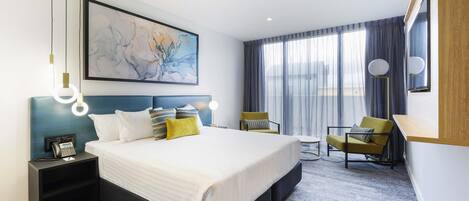 Standardværelse - 1 queensize-seng | Allergivenligt sengetøj, senge med topmadrasser, minibar