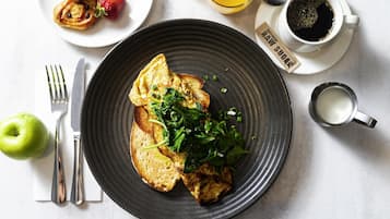 Daily buffet breakfast (AUD 27 per person)