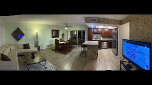 TV - A cozy, lovely, remodeled, peaceful destination. (Clearwater beach)