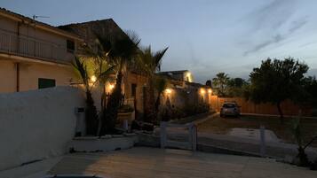 Depan hartanah