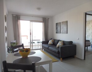 تلفزيون ذكي