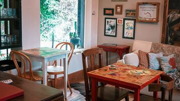 Televisión LED 21 pulgadas con canales de televisión por cable