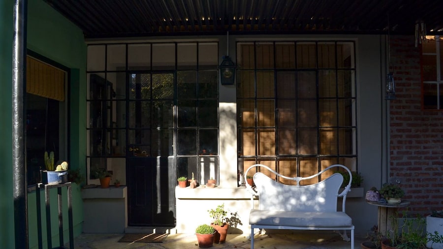 La Casa de Paula Hosteria Artesanal