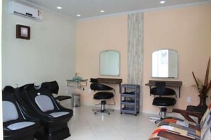 Hair salon - Hotel Jacarandá (Teixeira de Freitas)