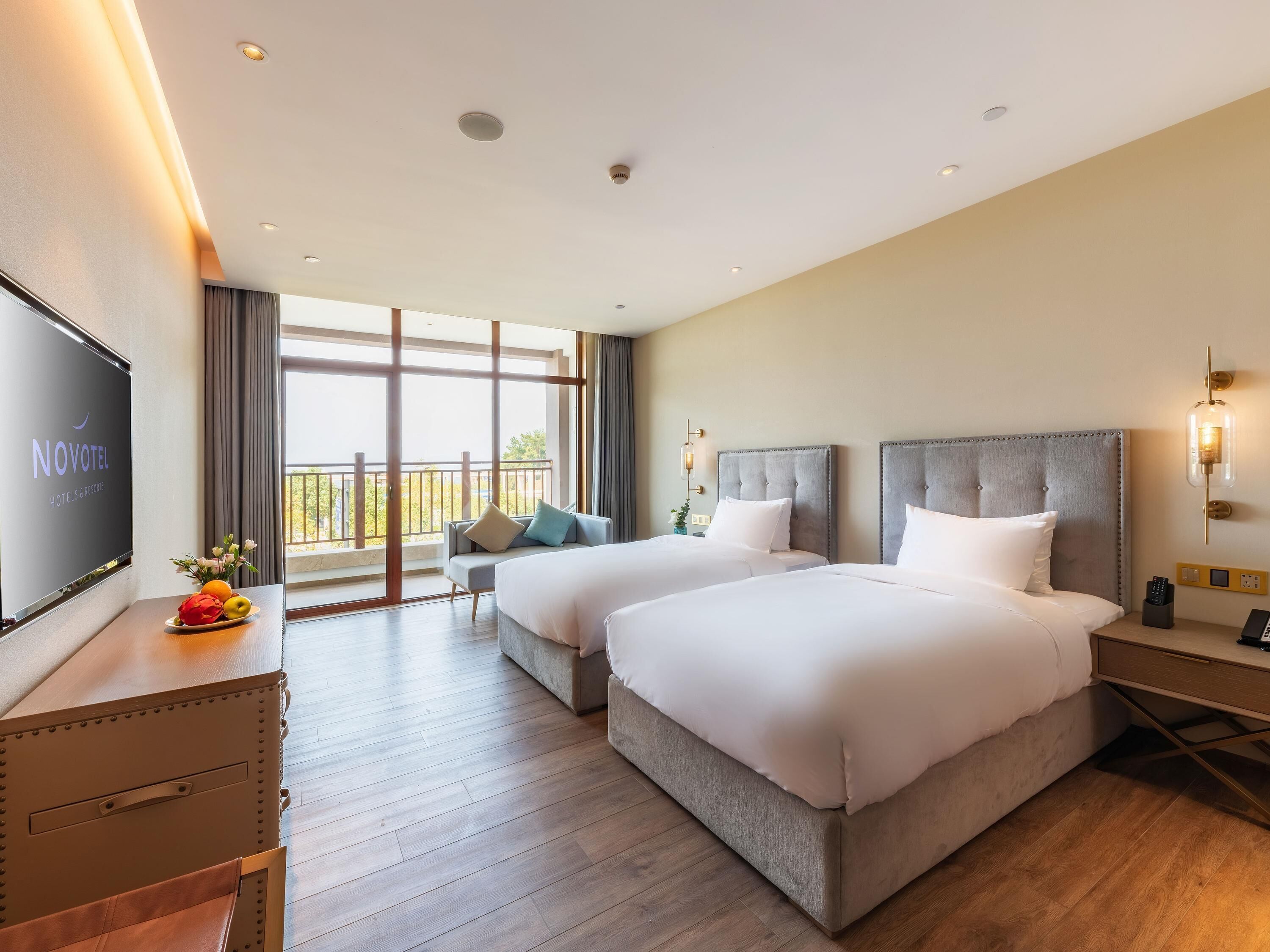 Superior Room, 2 Twin Beds | In-room safe, blackout drapes, free WiFi, bed sheets