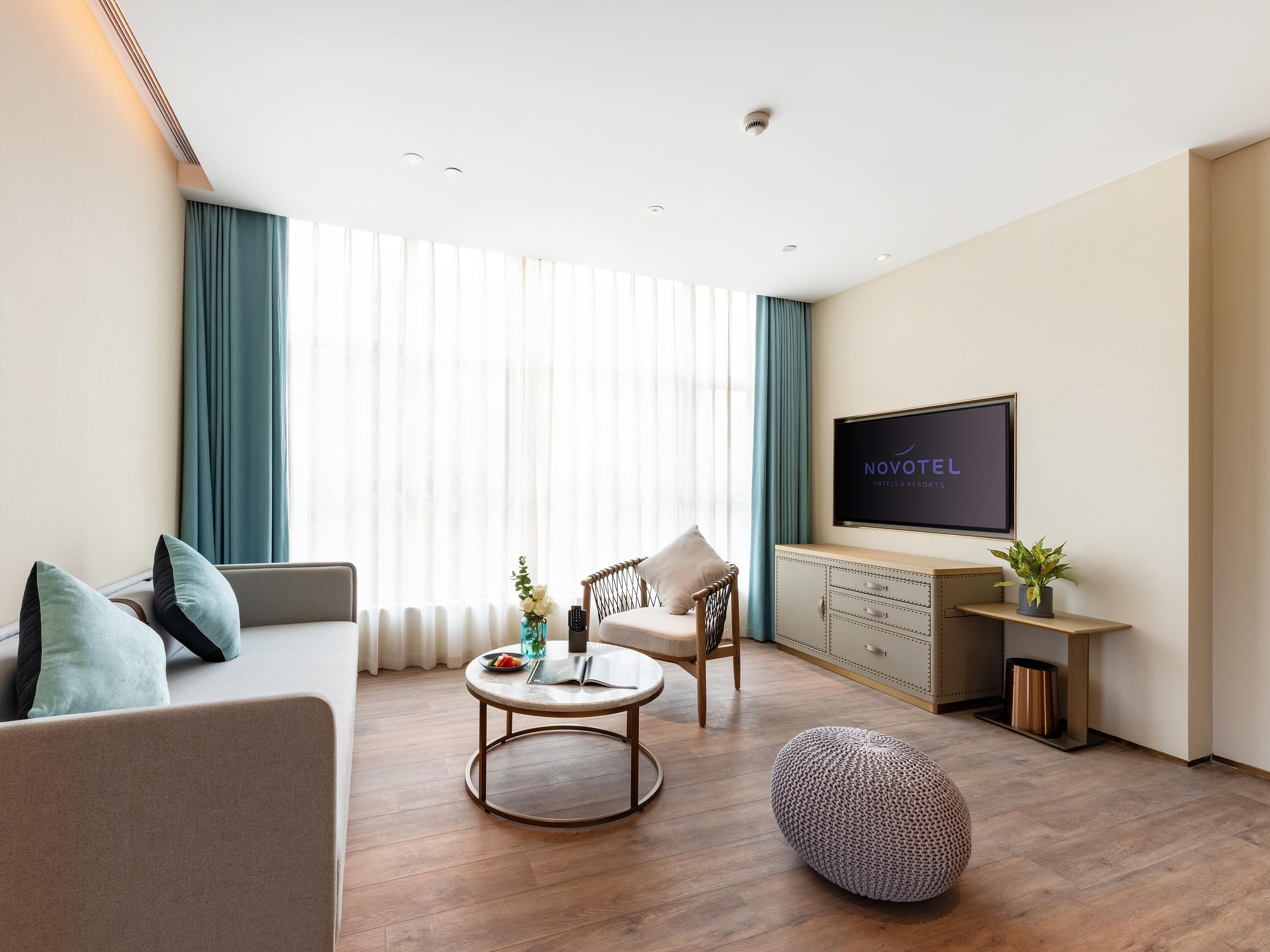 Superior Suite, 1 King Bed, Accessible | In-room safe, blackout drapes, free WiFi, bed sheets